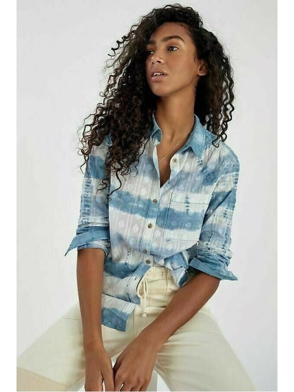 Anthropologie Pilcro Janesse Blue Tie-Dye Button
Down Shirt Size Small